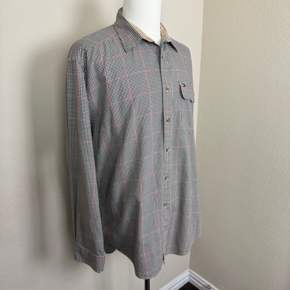 Tommy Hilfiger Men’s Plaid Long Sleeve Button Down. | Size L - Picture 2 of 9